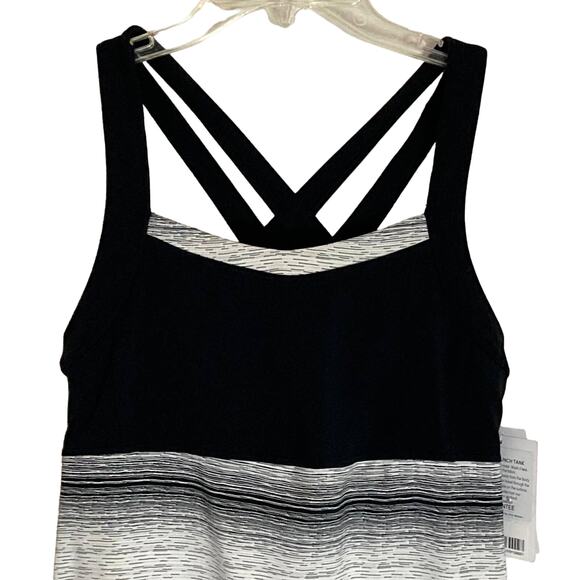 NWT Athleta Stride Crunch And Punch Tank Top Cross Strappy Back Coloblock Small - Picture 12 of 16